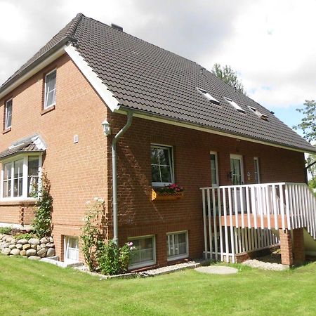 Gaestehaus Melz Schwabe Scharbeutz Exterior foto